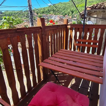 Lazarov - Luxury One And Two Bedroom Veliko Tarnovo