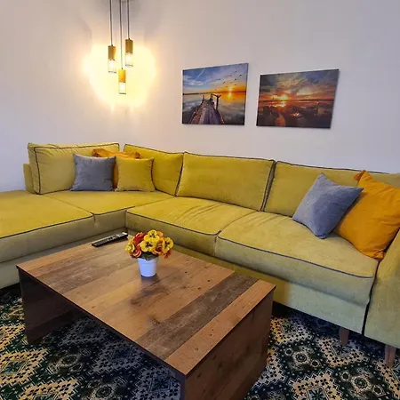 Apartmán Lazarov - Luxury One And Two Bedroom *