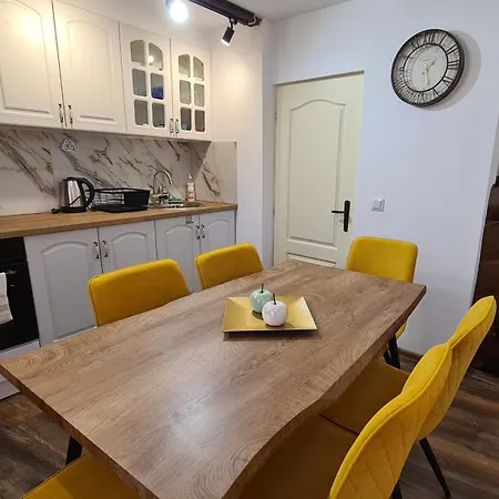 Lazarov - Luxury One And Two Bedroom Veliko Tarnovo